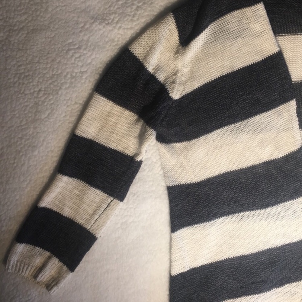 hoodie striped white/navy blue cardigan - Picture 4 of 4